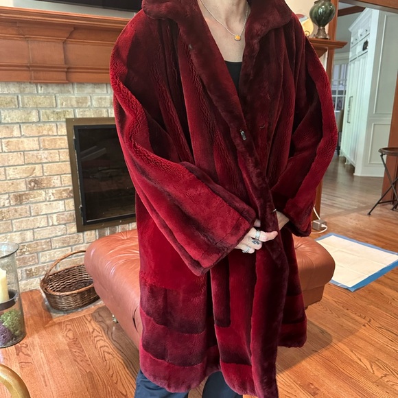 Vintage beaver fur coat - Picture 1 of 4